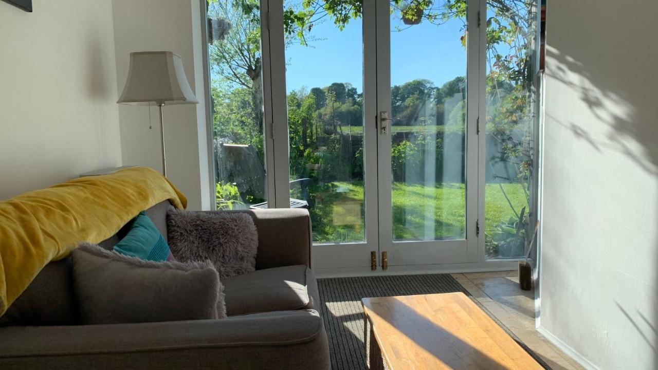 Spacious With Spectacular Views And Private Garden Villa Buxton  Exteriör bild