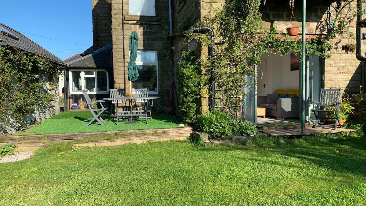 Spacious With Spectacular Views And Private Garden Villa Buxton  Exteriör bild